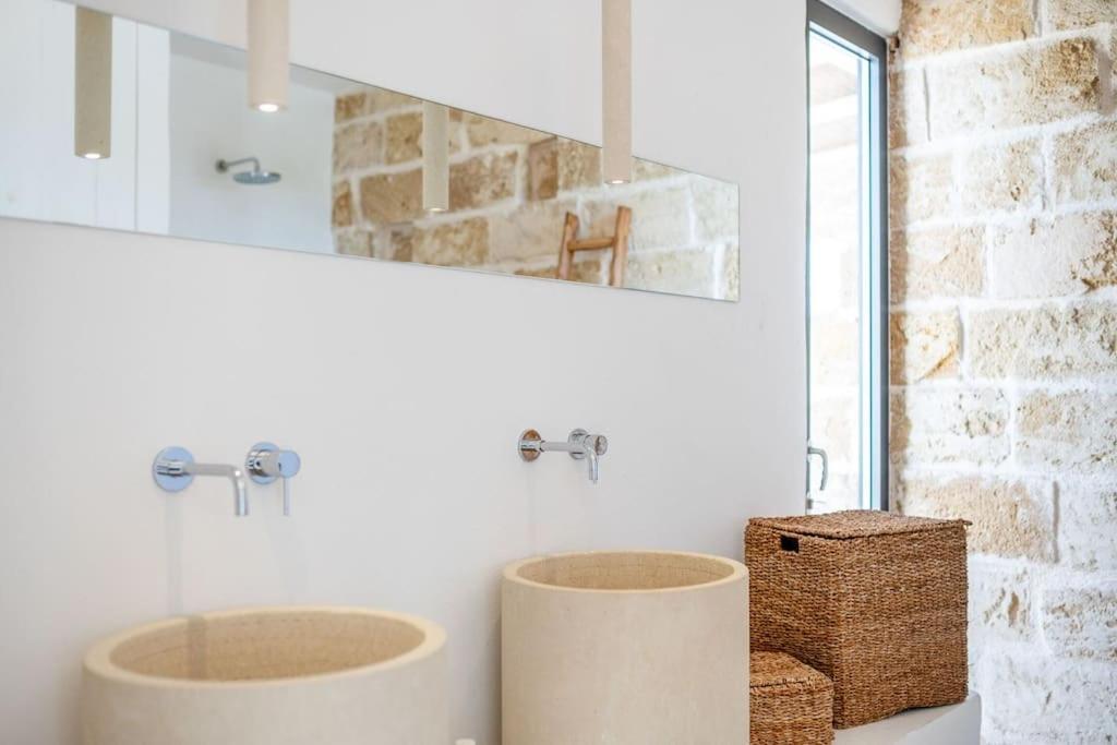 Villa La Selva By Raro Villas オストゥーニ エクステリア 写真