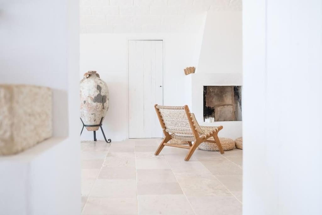 Villa La Selva By Raro Villas オストゥーニ エクステリア 写真